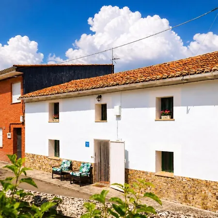 Cistierna Riano Picos De Europa, Casa Completa 6 Personas Y Mascota * El Valle de las Casas